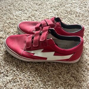 Revenge x Storm red Velcro